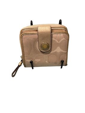 Coach Madison Op Art Shimmer Compact Wallet - Champagne Gold & Lilac Lining